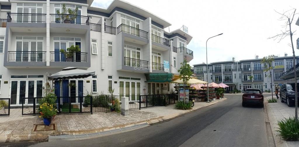 Tổng giá bán 2,3 tỷ cho căn nhà phúc an city. có nội thất. phù hợp ở hoặc cho thuê