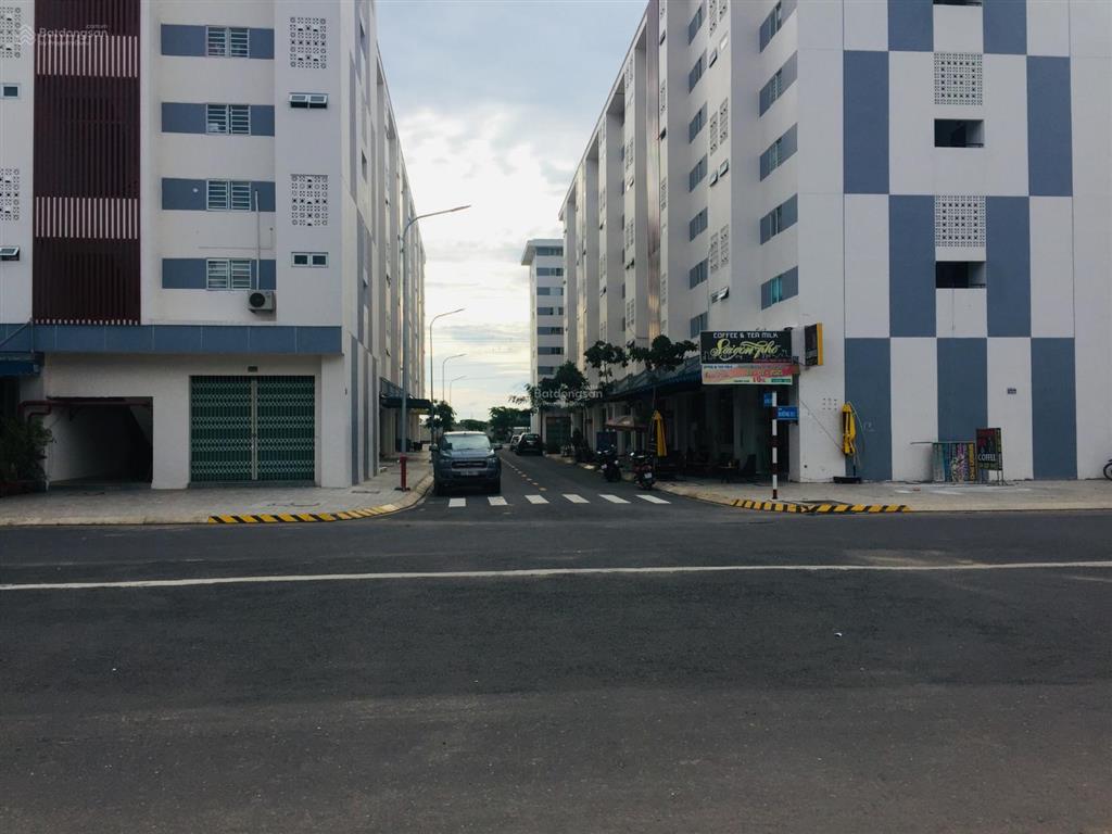 Bán căn hộ /chung cư đã có sổ hồng riêng /căn góc view đẹp
