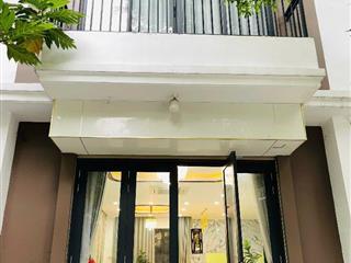 (18 triệu/tháng). 4 phòng ngủ full nội thất| nhà mới 100% tại phúc an city khu biệt thự