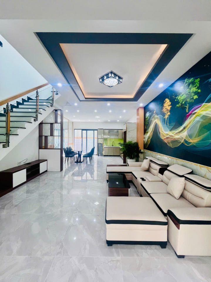 Sát nách TP. HCM, sở hữu nhà phố Phúc An City full tiện ích trường học, bệnh viện, chợ
