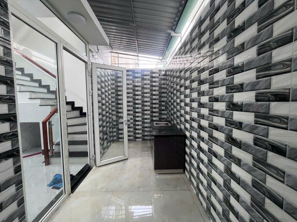 Vợ của tôi đôi ý không mua chung cư sau khi xem nhà Phúc An City 1 trệt 2 lầu
