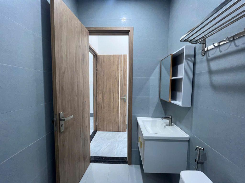 Vợ của tôi đôi ý không mua chung cư sau khi xem nhà Phúc An City 1 trệt 2 lầu