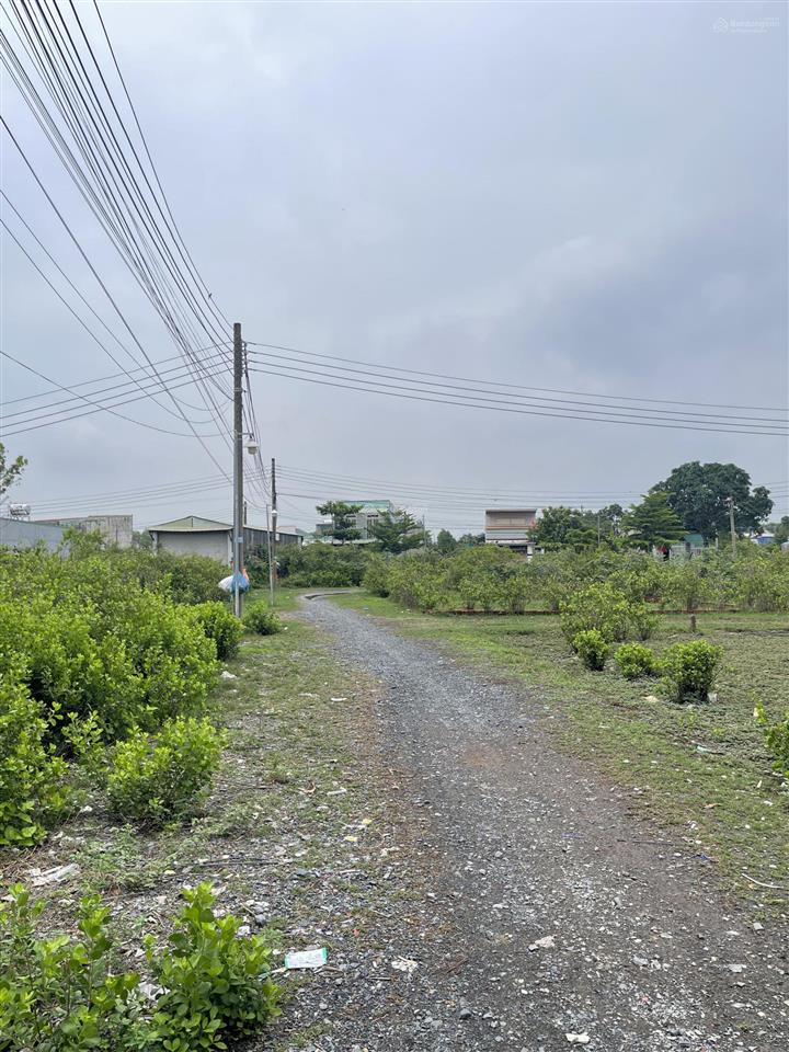 Bán đất tại hùng vương, nhơn trạch, giá cực chất 890 triệu, 107m2 hàng rẻ nhất tại khu vực