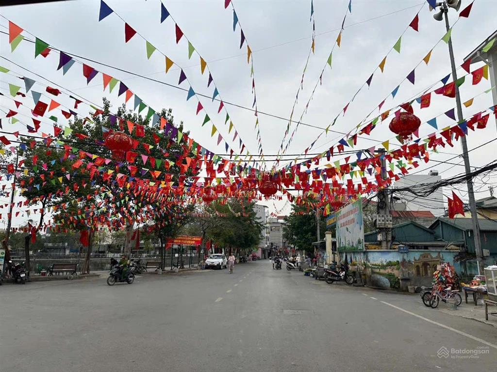 Nhà 37m23.5 tầng giang xátrạm trôi nhỉnh 4 tỷ, ô tô đỗ cửa đang cho thuê 9 tr/th