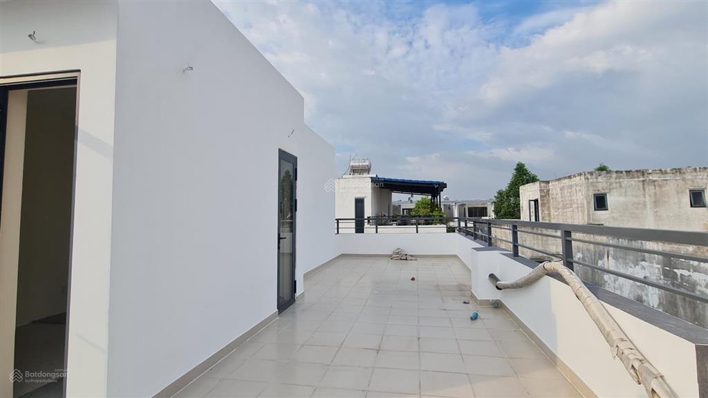 Cho thuê biệt thự 5pn, 6wc, 160m2 tại khu đô thị mới đông tăng long, giá siêu hời 14 triệu vnd