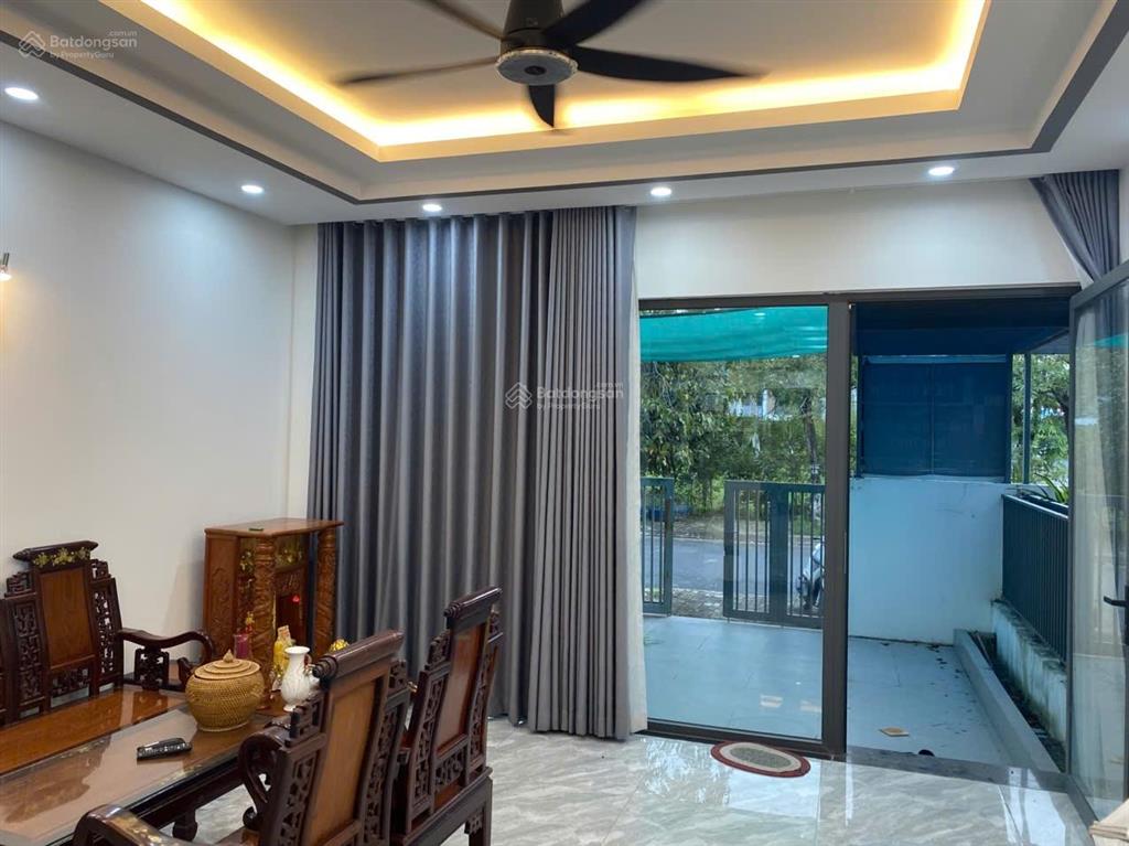 Nhà 5x20 đã hoàn thiện nội thất giá 8,3 tỷ khu đô thị đông tăng long có ngay dòng tiền cho thuê