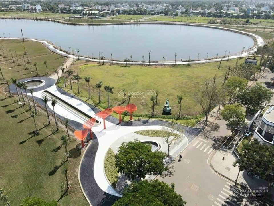 Giảm giá 7,9 tỷ bán nhanh nhà phố 5x20 khu đô thị đông tăng long nhà 1 trệt 2 lầu.