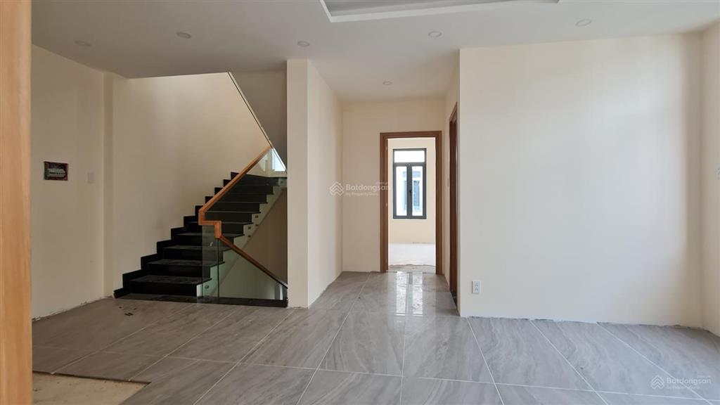 Cho thuê biệt thự song lập 8x20 nhà đã hoàn thiện nội thất đầy đủ khu đô thị đông tăng long