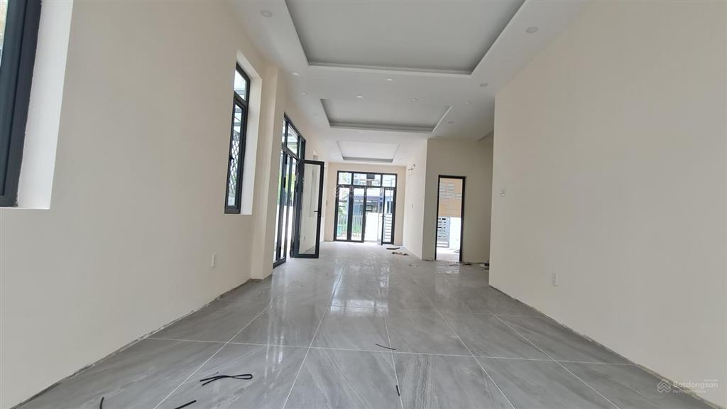 Cho thuê biệt thự song lập 8x20 nhà đã hoàn thiện nội thất đầy đủ khu đô thị đông tăng long