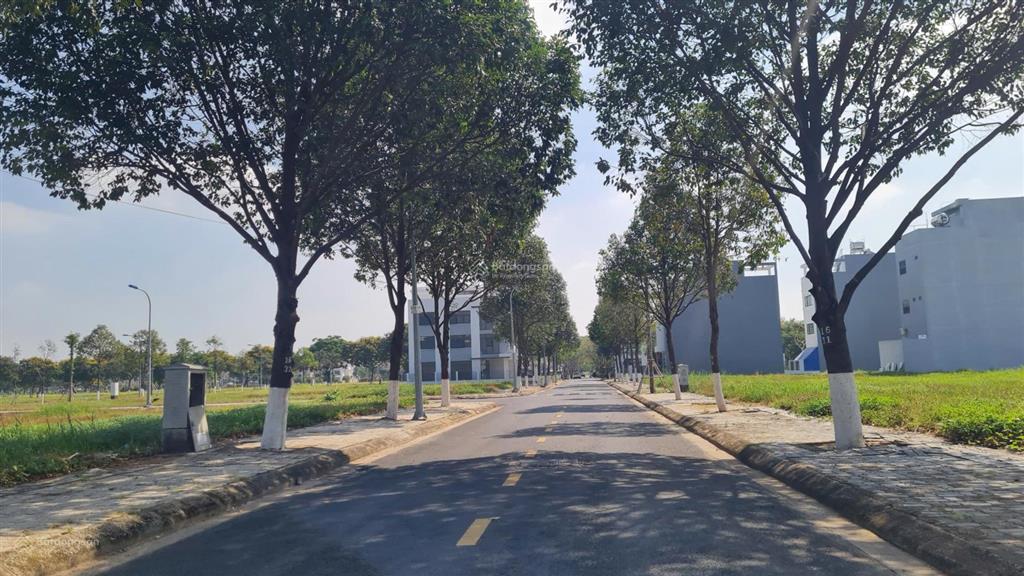 Cắt lỗ cần bán nhanh lô đất 5x20 giá 7,3 tỷ view công viên khu đô thị đông tăng long
