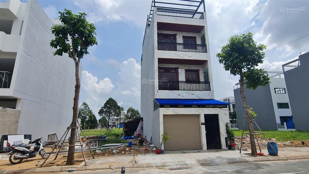 Cắt lỗ cần bán nhanh lô đất 5x20 giá 7,3 tỷ view công viên khu đô thị đông tăng long