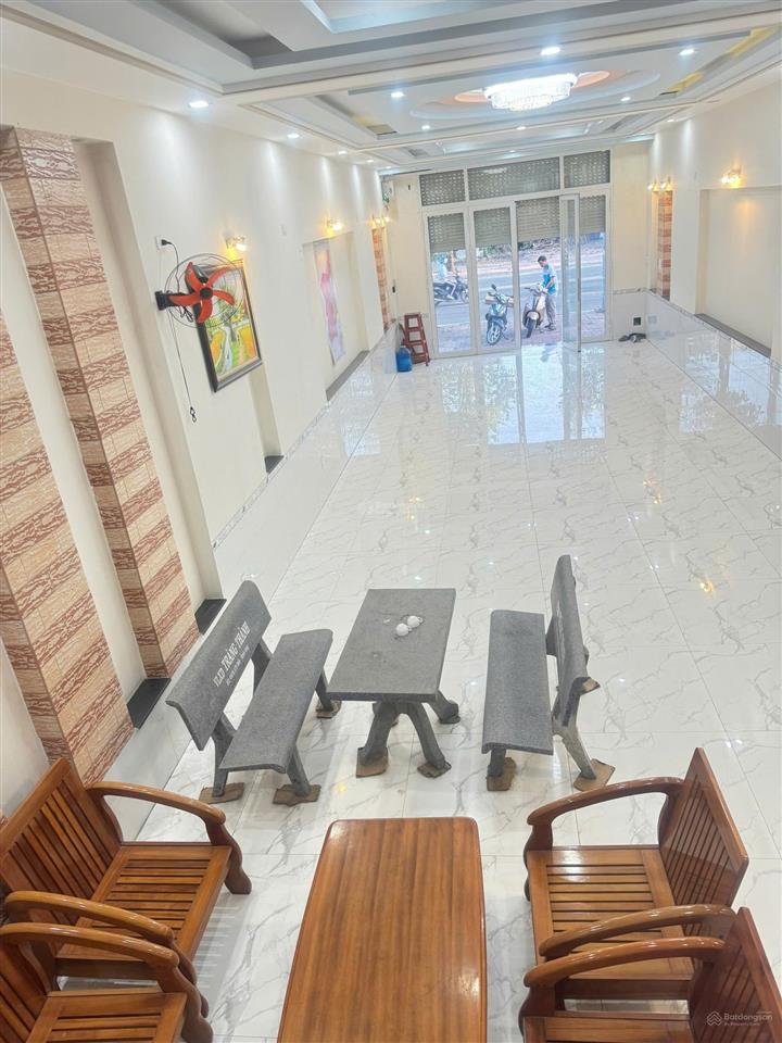 Cho thuê nhà 4pn, full nội thất gần cảng cái mép, kcn phú mỹ, brvt