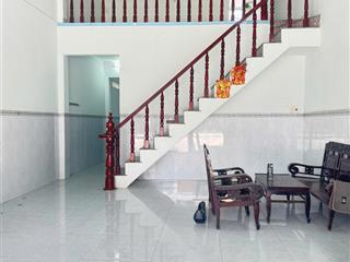 Cho thuê văn phòng đẹp tt phú mỹ gần kcn, cảng cái mép, br  vt