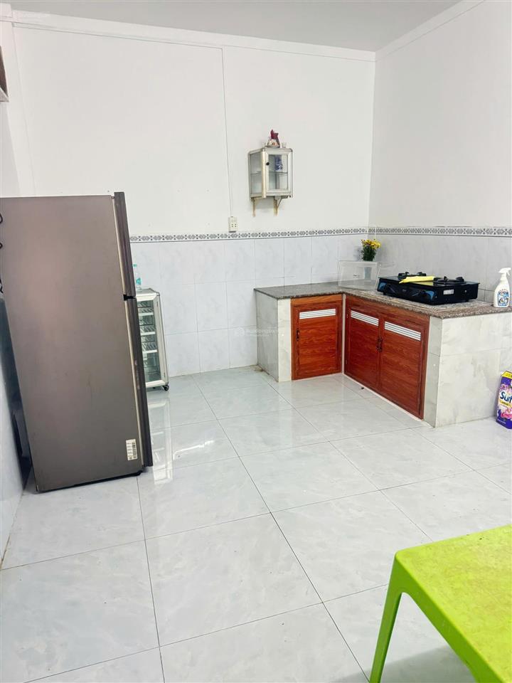 Cho thuê văn phòng đẹp tt phú mỹ gần kcn, cảng cái mép, br  vt