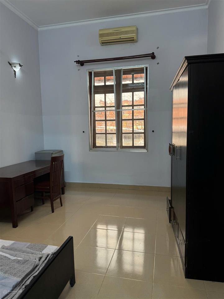 Cho thuê biệt thự 450m2 full nội thất gần cảng cái mép phú mỹ br  vt