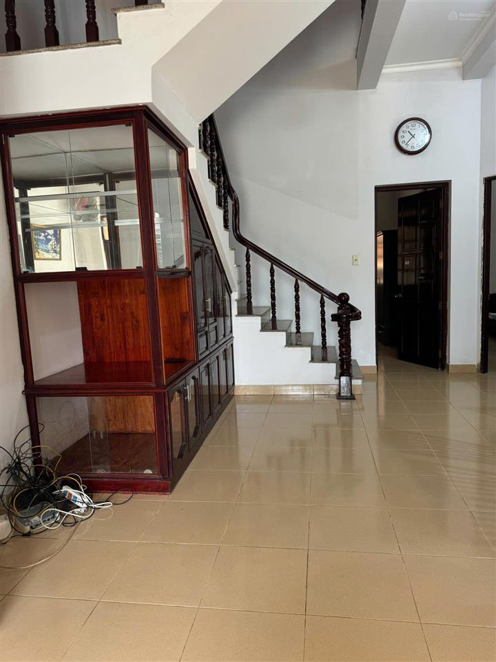 Cho thuê biệt thự 450m2 full nội thất gần cảng cái mép phú mỹ br  vt