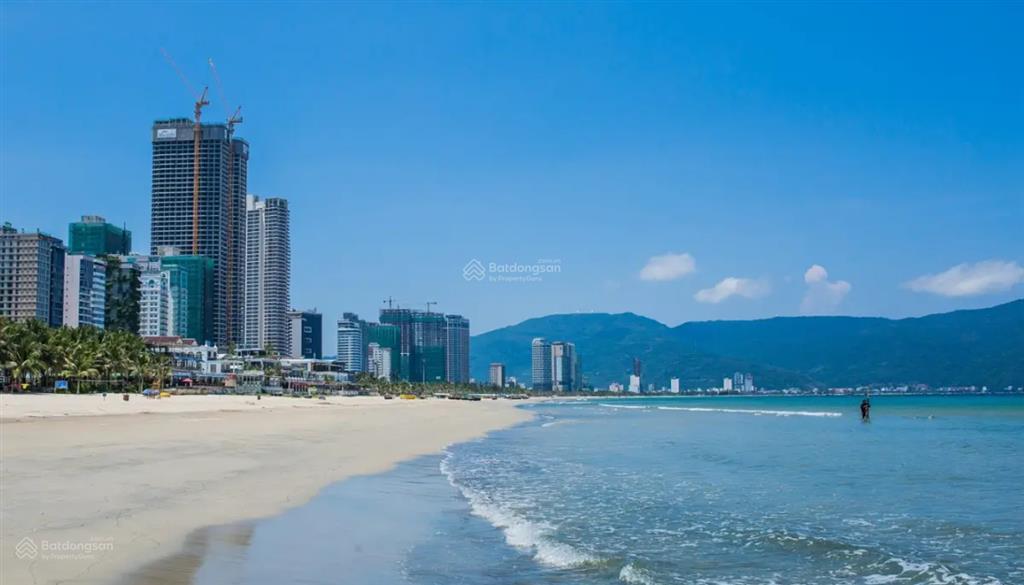 Bán đất mặt tiền nguyễn tất thành, view biển , vị trí hiếm có khó tìm chỉ 125 triệu/m2 tl