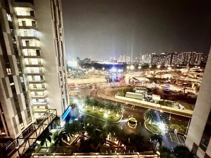 Giá ngộp!!!! căn hộ 3pn centana view landmark 90m2 cần bán ngay