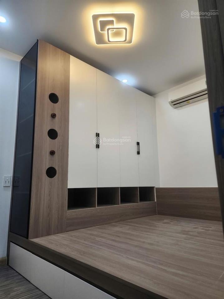 Nhà mới hồ bá phấn, q9  xe hơi đậu cổng  2 tầng 2 pn  full nội thất ở liền ngay