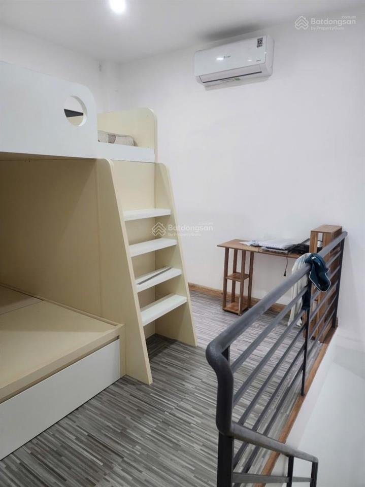 Nhà mới hồ bá phấn, q9  xe hơi đậu cổng  2 tầng 2 pn  full nội thất ở liền ngay