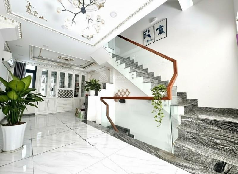 Giảm sâu 400tr còn 7,8 tỷ siêu phẩm 5 tầng  trường thọ  ô tô ngủ trong nhà  kdc dân trí cao