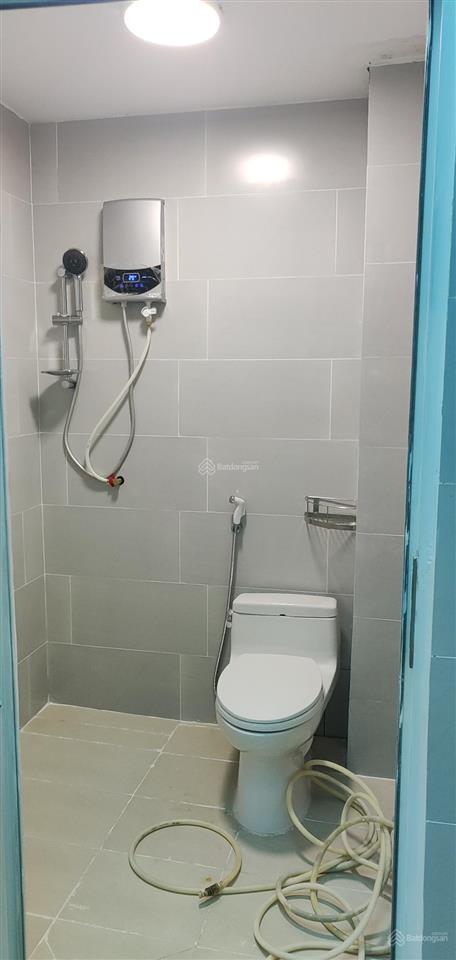 Chính chủ cho thuê nhà mới đẹp 2pn số 43/3 đường bình tây, phường 1, quận 6, nội thất đầy đủ