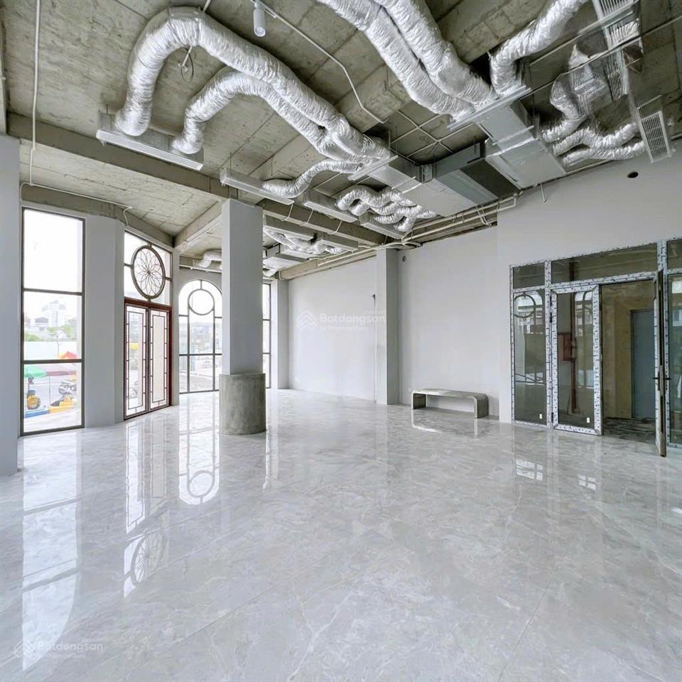 Siêu phẩm quỹ đất lớn hẻm xe hơi đường thành thái, quận 10. dt 33x23m  dtcn 563m2  giá chỉ 135 tỷ