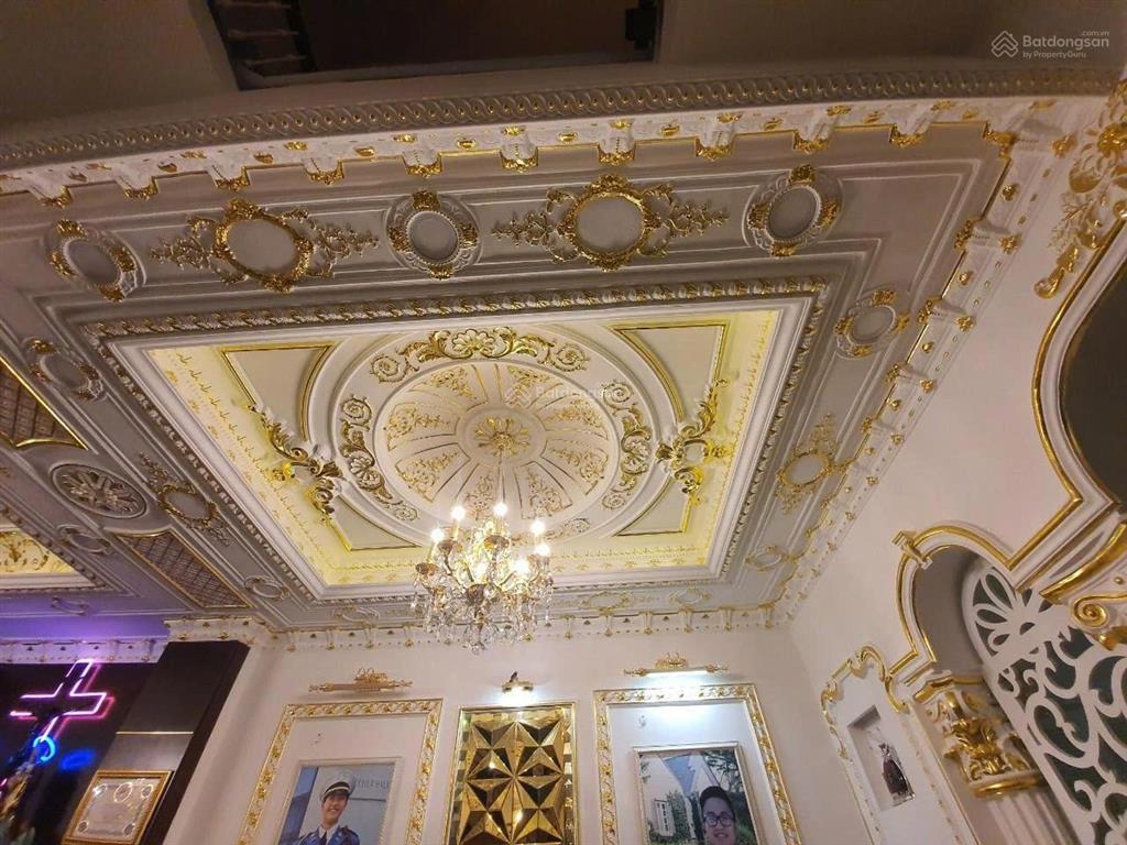 Bán nhà khu cư xá tự do  cmt8 phường 7, tân bình. dt 6,9x19m  4 tầng mới ở ngay  giá 32 tỷ