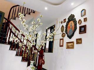 Chính chủ bán nhà lô góc liền kề 55m2 , nội thất sang xịn, gần vinhome tây mỗ, hòa lạc