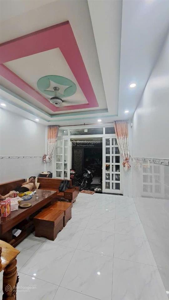 Nhà 3 tầng đầy đủ công năng, sổ hồng đã hoàn công 87m2 4pn 4wc (4x22) nhỉnh 6 tỷ.  0939 415 ***