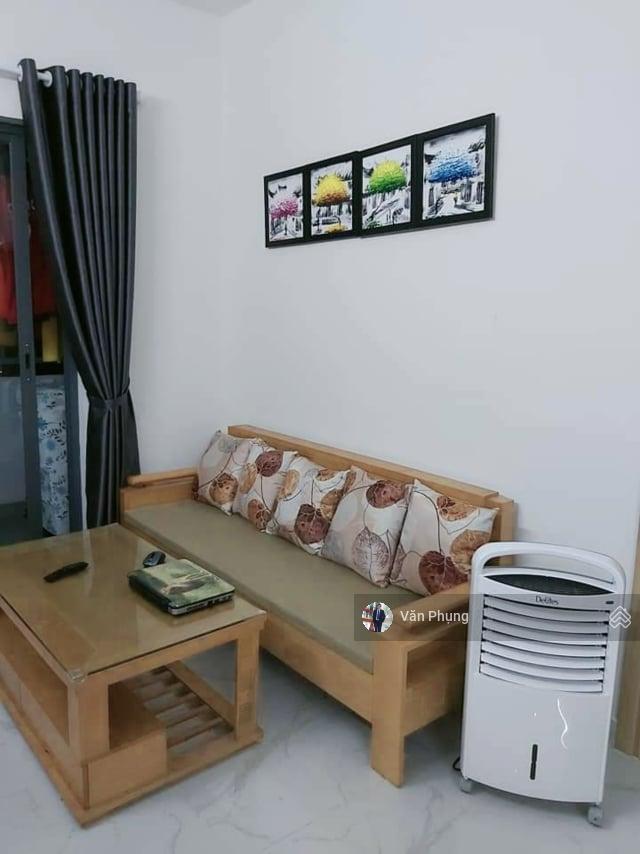 Bán căn hộ 2pn 2wc 70m2 tầng cao view landmark 81, nhà có đầy đủ nội thất vào ở ngay  0939 415 ***