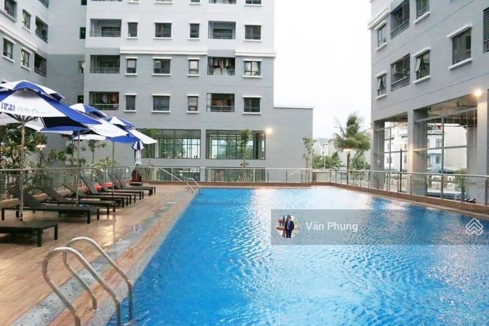 Bán căn hộ 2pn 2wc 70m2 tầng cao view landmark 81, nhà có đầy đủ nội thất vào ở ngay  0939 415 ***