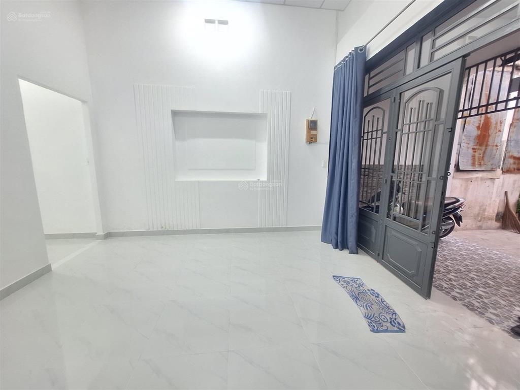 Nhà hơn 2 tỷ 75m2 (5x15) đường số 9 linh xuân, có 3pn, nhà mới tinh, sát chung cư vạn xuân,  ngay