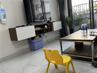 ban-gap-can-ho-2pn-view-ho-boi-huong-dong-nam-cuc-mat-tang-noi-that-moi-dep-o-ngay-dt-55m2-co-so-bds30138496