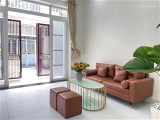 Nhà 3 tầng sử dụng 150m2 hoàn công chuẩn chỉnh ngay chợ đầu mối thủ đức giá hơn 4 tỷ  0939 415 ***