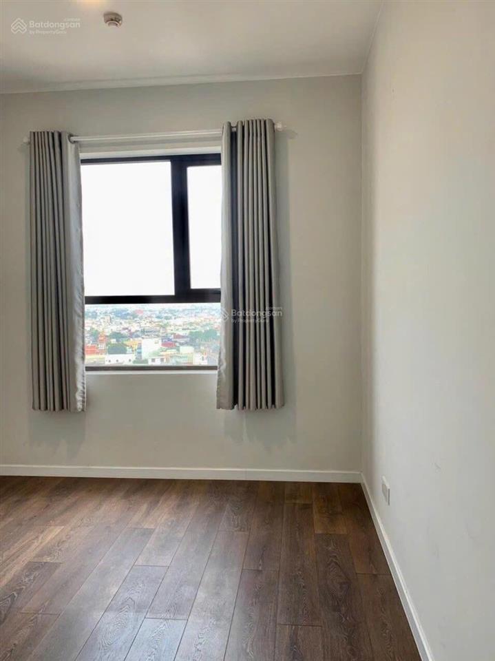 Cho thuê căn hộ mặt tiền phạm văn đồng gần đại học quốc gia, đh ngân hàng 85m2 2pn 2wc 9tr/th