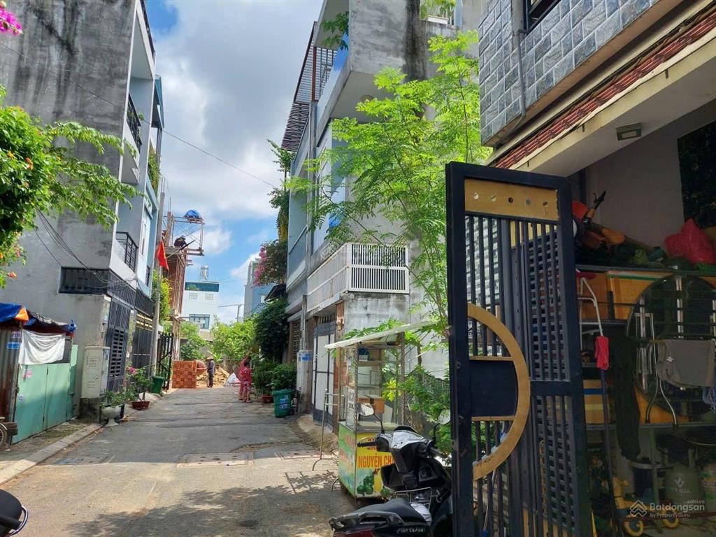 Nhà 2 tầng shr hoàn công sử dụng 100m2 ngang 4,7m2 tây tứ trạch hơn 4 tỷ nhà mới ở ngay 2pn 2wc