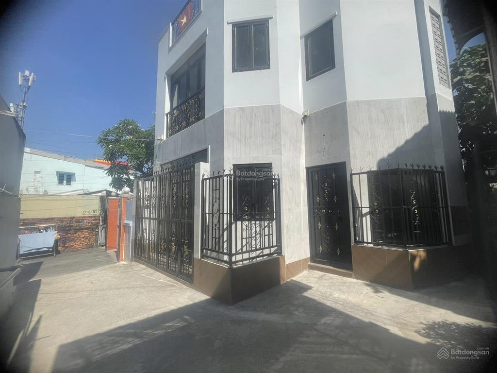 Nhà 3 tầng, hẻm xe hơi, kha vạn cân, linh tây, 50m  5,5t