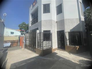 Nhà 3 tầng, hẻm xe hơi, kha vạn cân, linh tây, 50m  5,5t