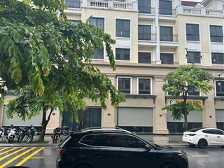 Shophouse 102m san hô sổ đỏ lâu dài  trục đường 20m  ngay sát chung cư và biển hồ  16,8 tỷ