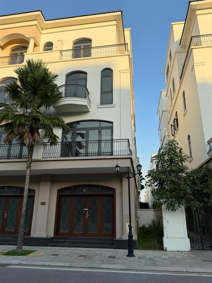 Bán gấp xẻ khẻ nhà vườn đối diện công viên vinhomes ocean park 2  11 tỷ
