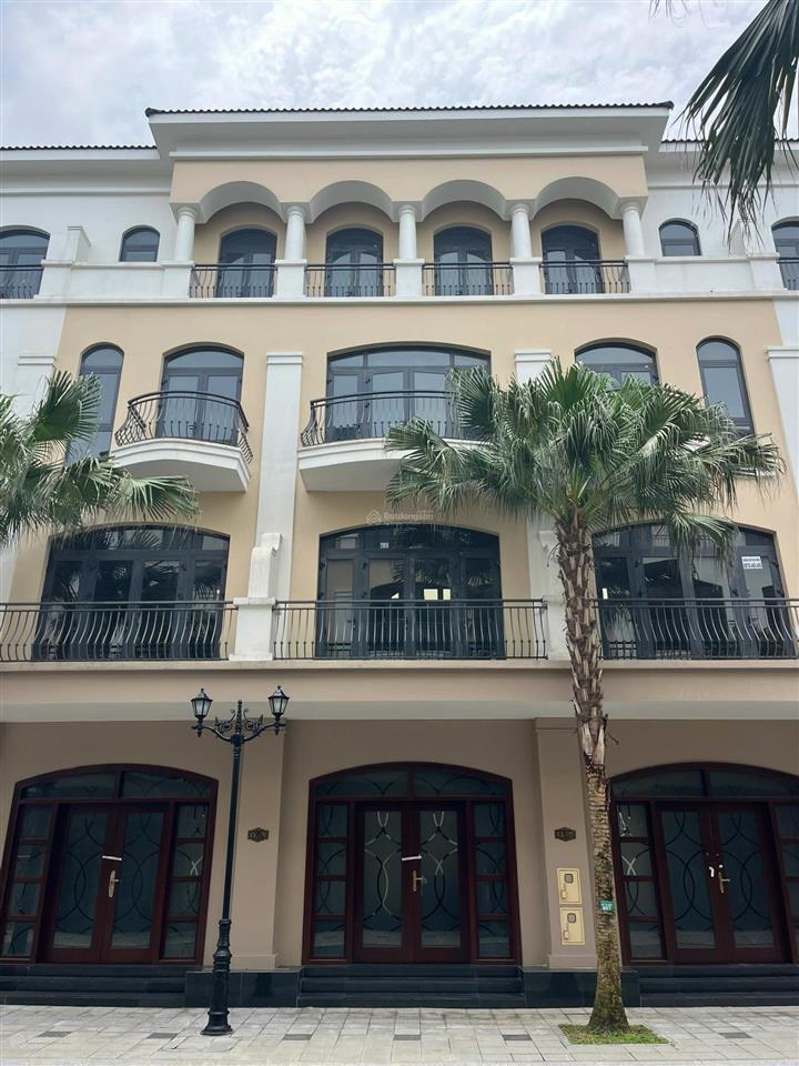 Bán gấp liền kề 48m cọ xanh giá 5,9 tỷ vinhomes ocean park 2