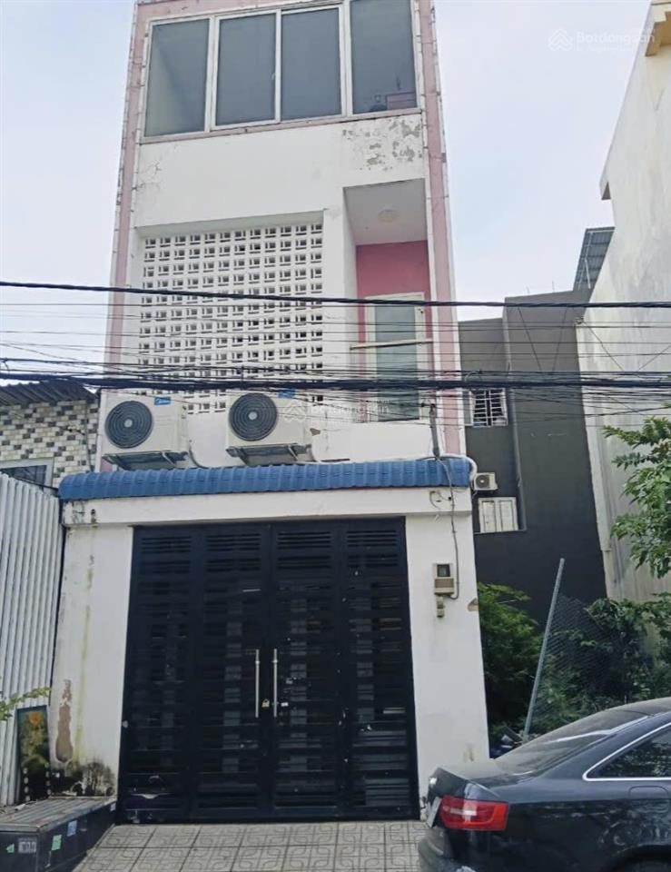 Nhà cấp 4 đường ụ ghe  ô tô vào tận nhà  vị trí trung tâm  thanh khoản cao