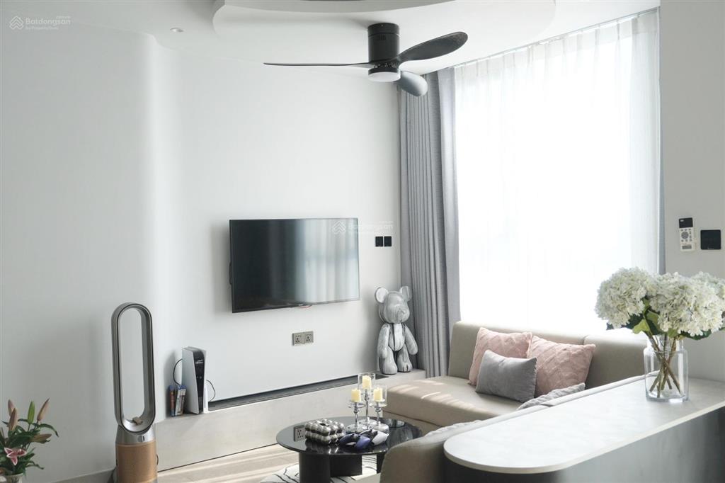 Precia 2pn đã có sổ hồng, 71.3m2 giá bán 6.2 tỷ  em 0911 850 ***