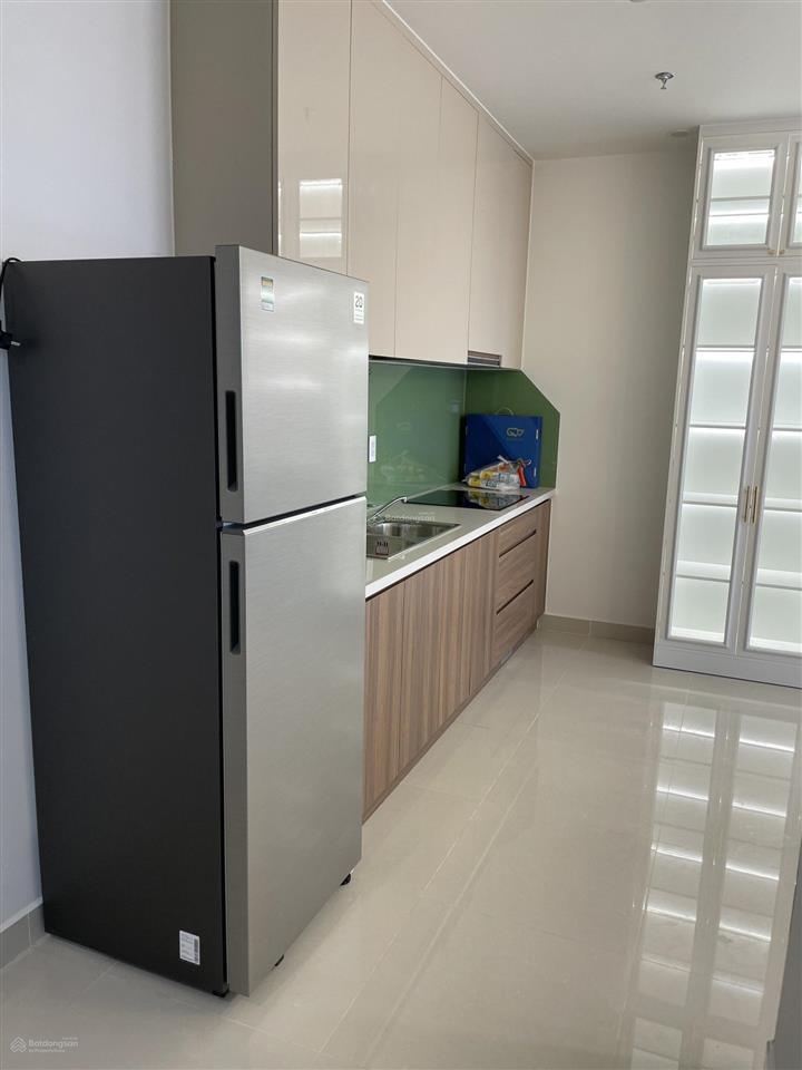 Bán căn q7 riverside 3pn 86m2, 5.6 tỷ view thoáng mát  em 0706 679 ***
