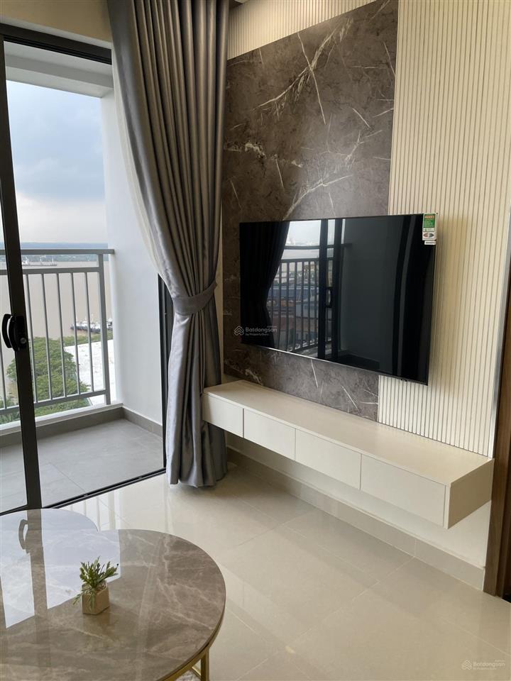 Bán căn q7 riverside 3pn 86m2, 5.6 tỷ view thoáng mát  em 0706 679 ***
