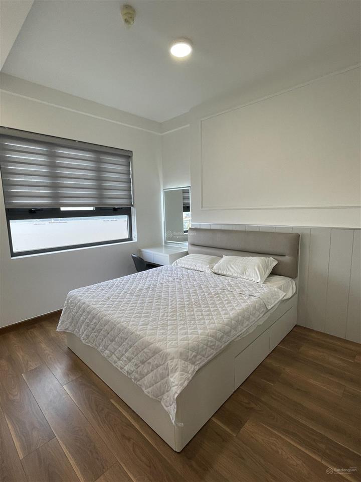 Bán căn q7 riverside 3pn 86m2, 5.6 tỷ view thoáng mát  em 0706 679 ***
