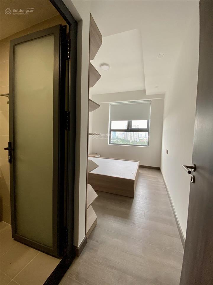Q7 boulevard bán 2pn 1wc, với giá tốt chỉ 3,2 tỷ, nt đẹp, nhà mới.  0706 679 ***