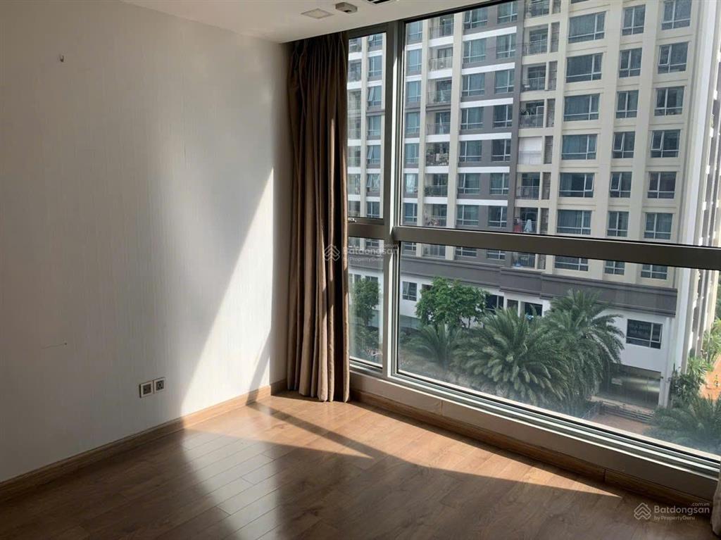 Cho thuê căn hộ 2pn landmark  view trực diện sông sài gòn, xách vali vào ở ngay.