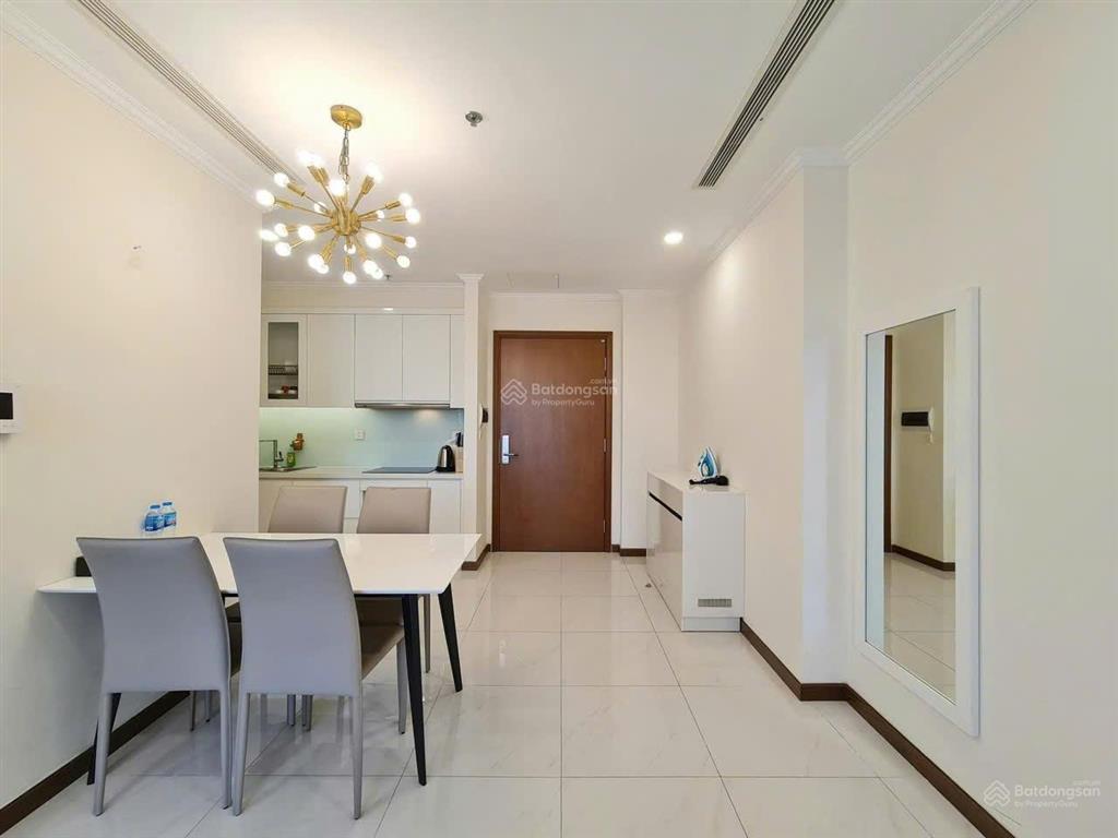 Thuê căn 2pn vinhomes central park  tận hưởng công viên 14ha ngay dưới chân nhà
